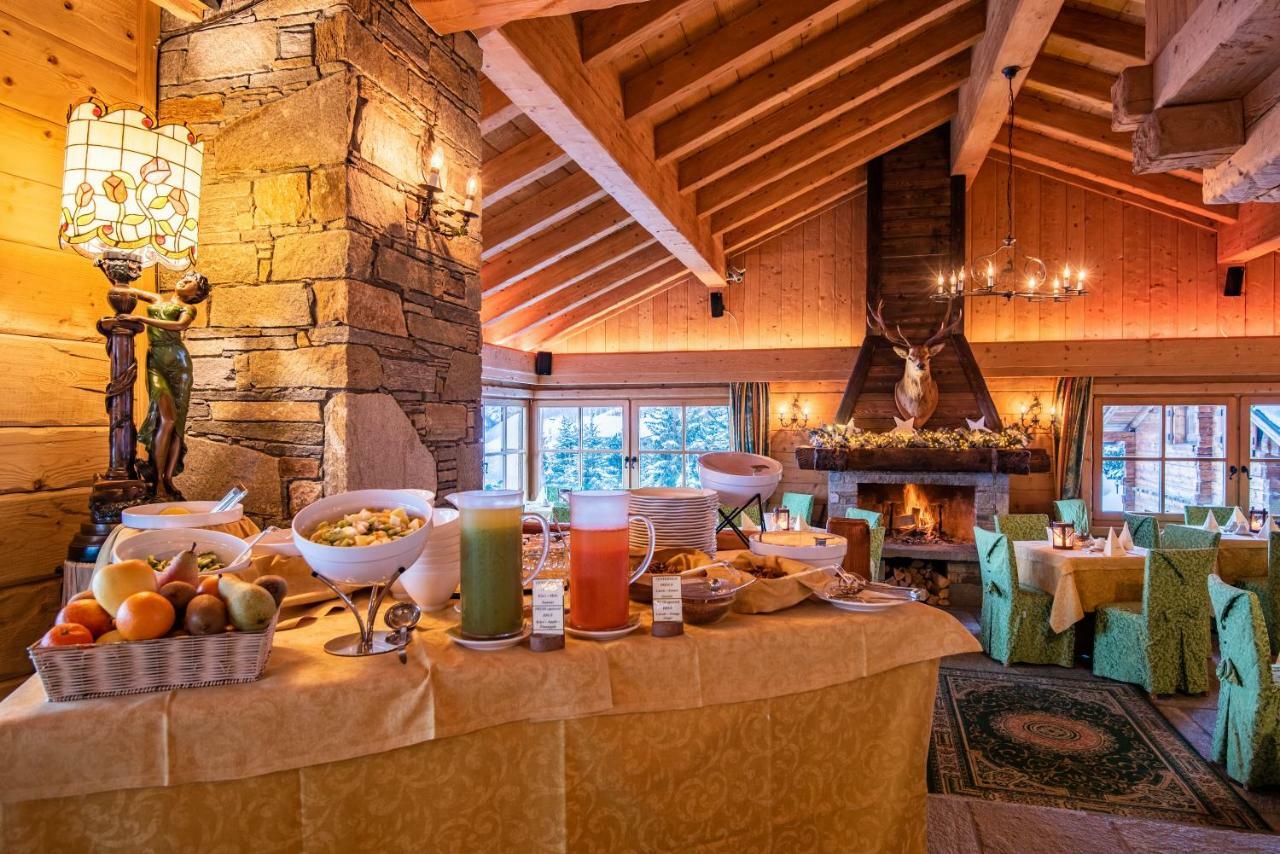 Park Chalet Village Livigno Exterior photo