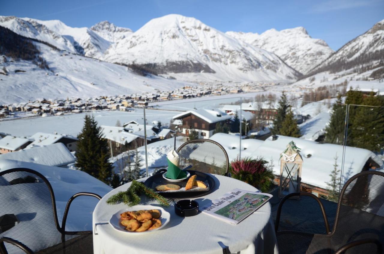 Park Chalet Village Livigno Exterior photo